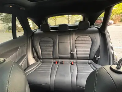 Mercedes-Benz GLC 300 AMG Line 4Motion — SUV premium 272 ch, jantes hivernales incluses — détail