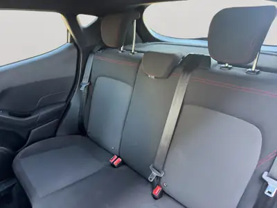 Ford Fiesta 1.0 SCTi MHEV ST Line X — Citadine hybride légère, automatique et économe — intérieur