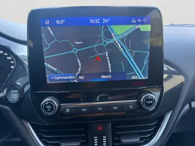 Ford Fiesta 1.0 SCTi MHEV ST Line X — Citadine hybride légère, automatique et économe — détail