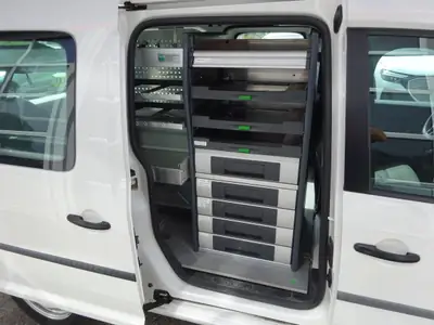 VW Caddy Maxi 1.4 TGI BlueMotion — Utilitaire écologique bi-carburant, 40 000 km — Miniatura 13
