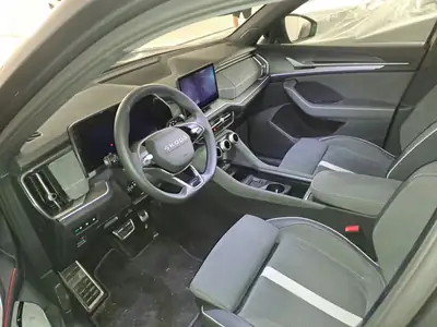Skoda Kodiaq 1.5 TSI PHEV — SUV hybride rechargeable, 1500 km seulement — dettaglio