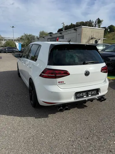 VW Golf 2.0 TSI GTI Performance Limited Edition — Collector's Edition ABT n°71, état impeccable — arrière