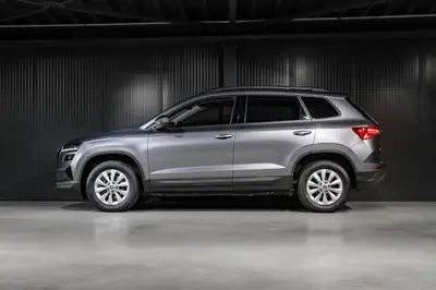 Skoda Karoq 1.5 TSI Fresh DSG — SUV compact fiable, faible kilométrage, garantie constructeur 5 ans — Miniatura 9