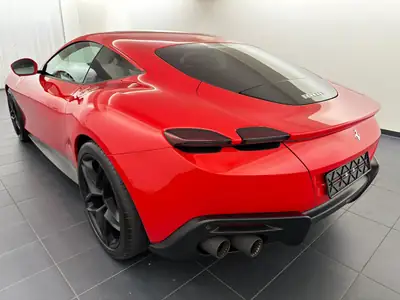 Ferrari Roma 3.9 V8 T — Coupé sportif de prestige, 13'100 km seulement — côté