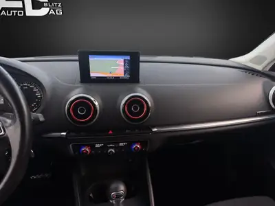 Audi A3 Limousine 1.8 TFSI 180 PS — Berline dynamique révisée, transmission automatique — Miniatur 11