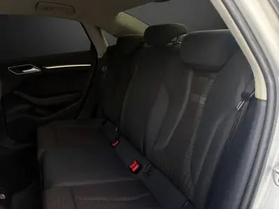 Audi A3 Limousine 1.8 TFSI 180 PS — Berline dynamique révisée, transmission automatique — Miniatur 13