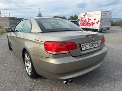 BMW 325i Cabriolet — Roadster élégant, moteur 218 ch, révision juillet 2026 — intérieur