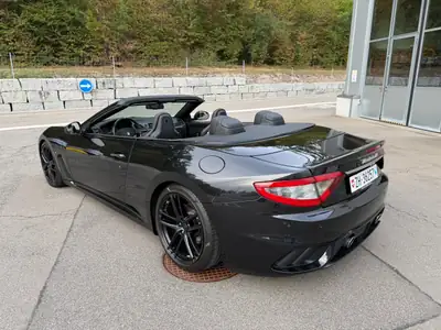 Maserati GranCabrio 4.7 V8 MC — Cabriolet sportif italien, 459 ch, 22'000 km seulement — Miniature 15
