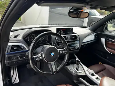 BMW 220i Cabrio M Package — Cabriolet élégant, moteur 184 ch et toit ouvert — Miniatur 7