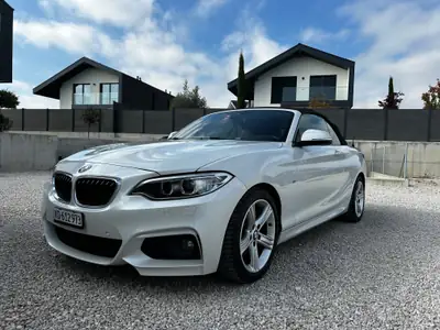 BMW 220i Cabrio M Package — Cabriolet élégant, moteur 184 ch et toit ouvert — Miniatur 15