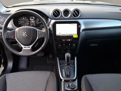 Suzuki Vitara 1.4 T Piz Sulai Hybrid 4x4 — SUV compact hybride, 20 km au compteur — Miniatur 9