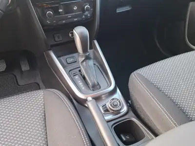 Suzuki Vitara 1.4 T Piz Sulai Hybrid 4x4 — SUV compact hybride, 20 km au compteur — Miniatur 10