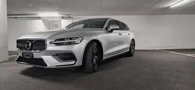 Volvo V60 Diesel — Break élégant, première main, entretien certifié — vista esterna