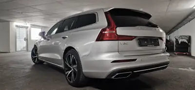 Volvo V60 Diesel — Break élégant, première main, entretien certifié — interni