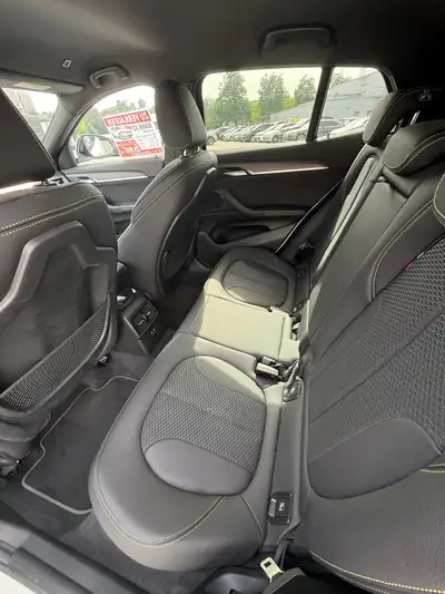 BMW X2 2020 — SUV compact sportif, 36 500 km, transmission automatique — tableau de bord