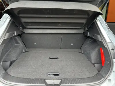 Nissan Qashqai 1.3 DIG-T 158 — SUV hybride léger, 23 000 km seulement — Miniatura 20
