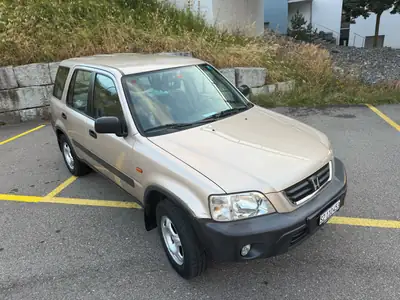 Honda CR-V 2.0i LS 4WD — SUV robuste essence 4x4, historique sans sinistre — vue extérieure