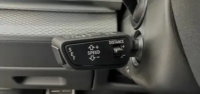 Audi RS Q8 4.0 V8 TFSI Quattro — 600 ch, freins céramique, 29 900 km seulement — Miniatur 15