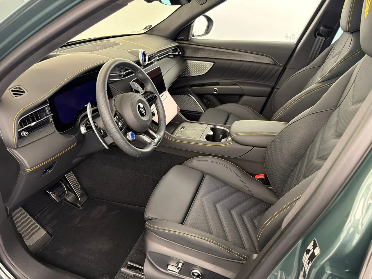 Maserati Grecale 2025 occasion Zürich — 5
