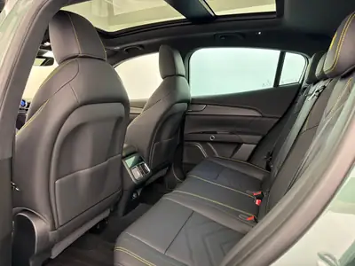 Maserati Grecale 3.0 Trofeo — SUV sportif 531 ch, très faible kilométrage, garantie complète — Detail