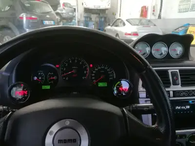 Subaru Impreza 2.0 Turbo WRX STi — Berline sportive intégrale, 265 ch d'authenticité — Detail