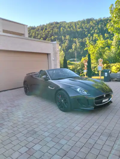 Jaguar F-TYPE 3.0 V6 S — Cabriolet sportif 380 ch, seulement 53'000 km — intérieur