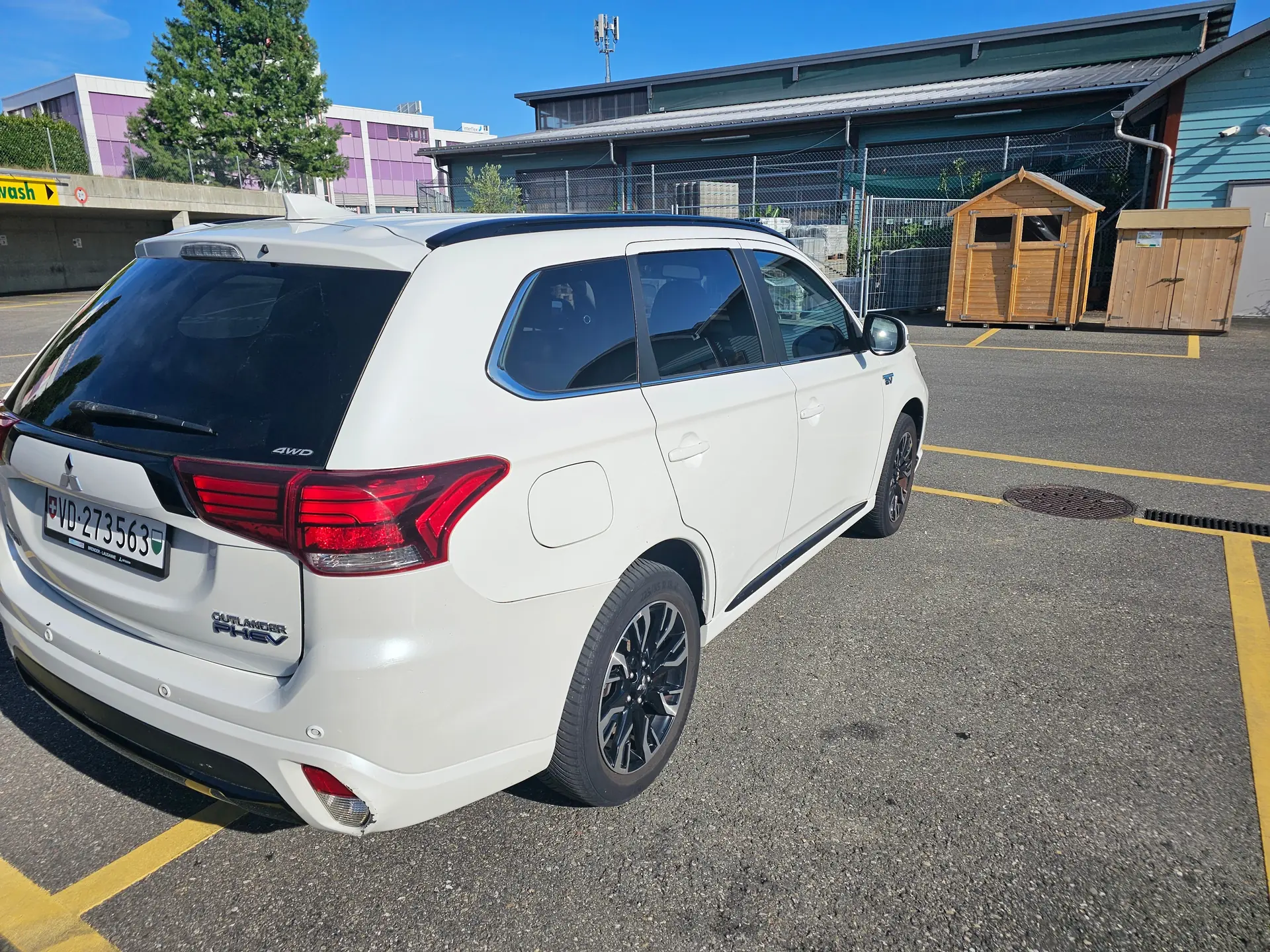 Mitsubishi Outlander 2015 occasion Lonay — 2