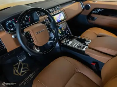 Land Rover Range Rover Autobiographie 5.0 V8 P525 — Prestige britannique et performance redoutable — Detail