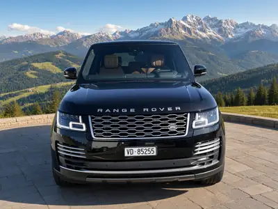 Land Rover Range Rover Autobiographie 5.0 V8 P525 — Prestige britannique et performance redoutable — Armaturenbrett