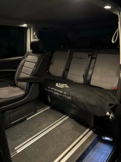 VW T6.1 California Beach Liberty 4Motion — Camping-car premium 4x4, 30'000 km seulement — Innenraum