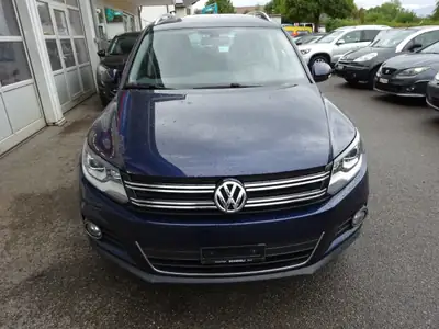 VW Tiguan 2.0 TDI 4Motion — SUV robuste, freins neufs et révision complète — tableau de bord