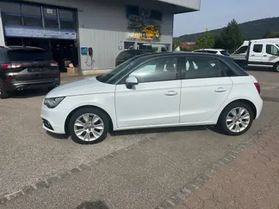 Audi A1 Sportback 1.4 TFSI Ambition S-tronic — Citadine dynamique, distribution neuve — Heckansicht