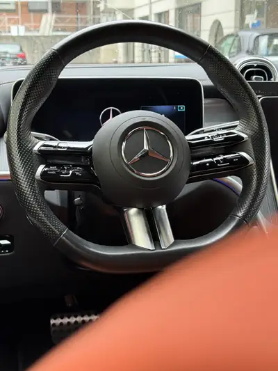 Mercedes-Benz GLC 200 Coupé 4Matic — SUV coupé hybride léger, première main suisse — Miniature 9