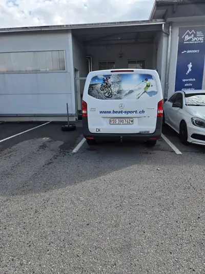 Mercedes-Benz Vito 1.6 CDI — Utilitaire fiable et spacieux, kilométrage modéré — intérieur