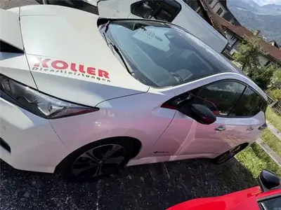 Nissan Leaf N-Connecta 2018 — Électrique performante, 115 000 km, sans accident — vue extérieure