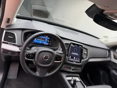Volvo XC90 2.0 B5 MH Ultimate Bright — SUV 7 places hybride diesel, 37 300 km — fianco