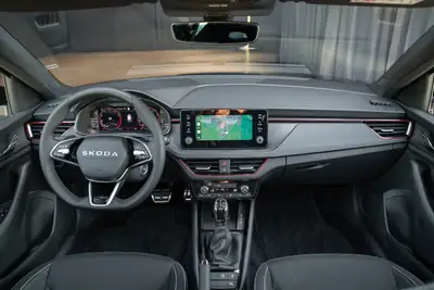 Skoda Scala 1.5 TSI Monte Carlo — Compacte élégante, neuve avec garantie constructeur — Miniature 15