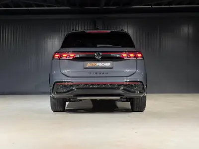 VW Tiguan 2.0 TDI R-Line 4Motion — SUV Premium cuir intégral, 4 roues motrices — détail