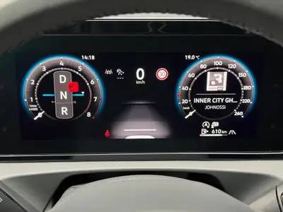 VW Tiguan 2.0 TDI R-Line 4Motion — SUV Premium cuir intégral, 4 roues motrices — Miniature 17