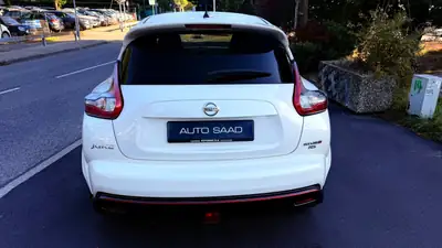 Nissan Juke 1.6 DIG-T Nismo RS 4x4 — SUV compact sportif, transmission Xtronic, 114'000 km — interni