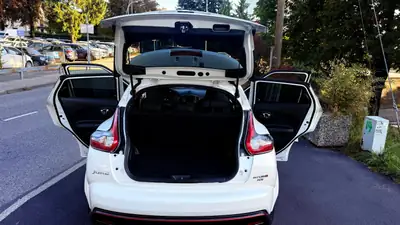 Nissan Juke 1.6 DIG-T Nismo RS 4x4 — SUV compact sportif, transmission Xtronic, 114'000 km — Miniatura 14