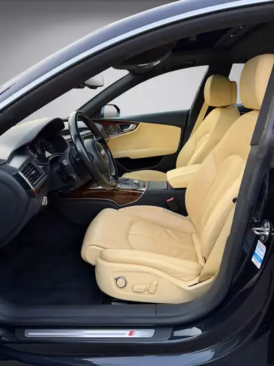 Audi A7 Sportback 3.0 TDI quattro — Berline prestige diesel, service frais et équipements premium — Miniatura 8