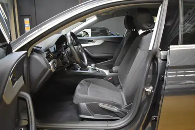 Audi A5 Sportback 40 TDI — Élégance diesel et technologie Premium, 85'000 km — Miniatura 13