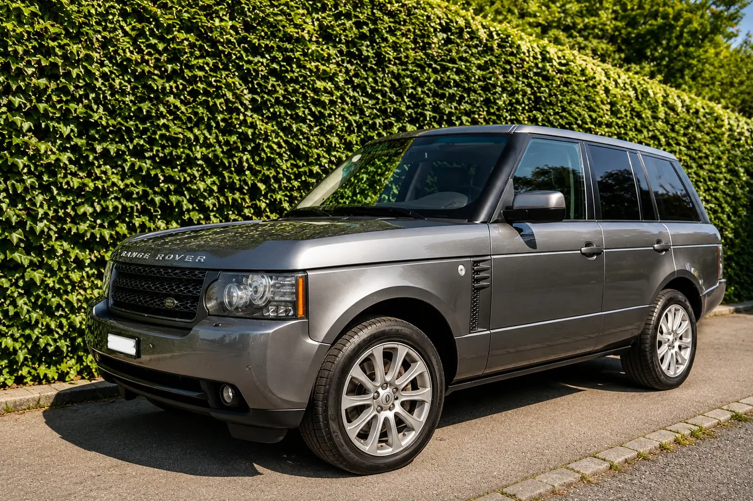 Land Rover Range Rover 2011 occasion Sierre — 2