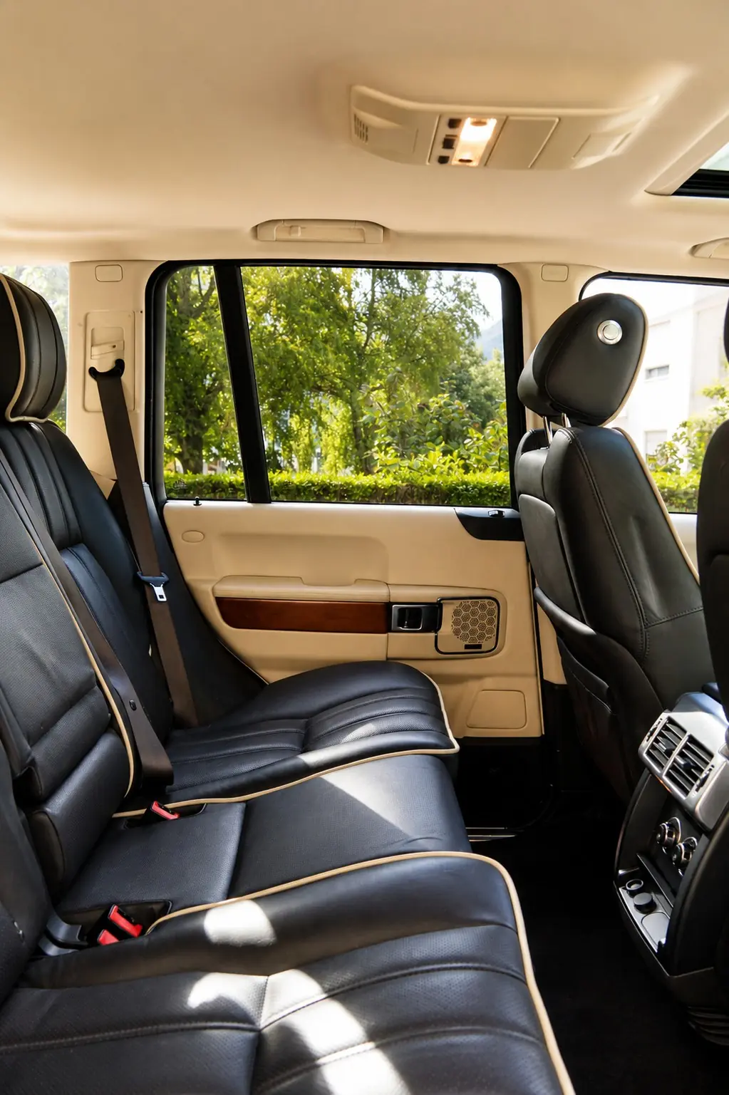 Land Rover Range Rover 2011 occasion Sierre — 5