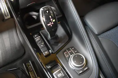BMW X2 xDrive 18d M Sport X — SUV compact diesel, entretien BMW 10 ans inclus — Miniatura 18