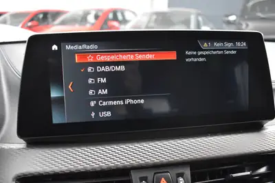 BMW X2 xDrive 18d M Sport X — SUV compact diesel, entretien BMW 10 ans inclus — Miniatura 24