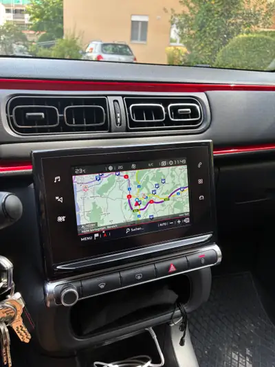 Citroën C3 Aircross 1.2 PureTech Shine — Citadine polyvalente, 117'000 km, sans sinistre — tableau de bord