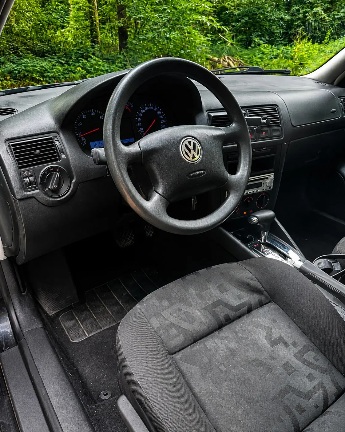 Volkswagen Golf 2000 occasion Wohlen — 3
