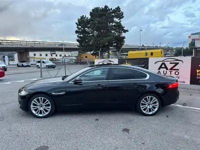 Jaguar XF 20d Portfolio AWD — Berline prestige diesel, expertise du jour et 2 ans de garantie — arrière